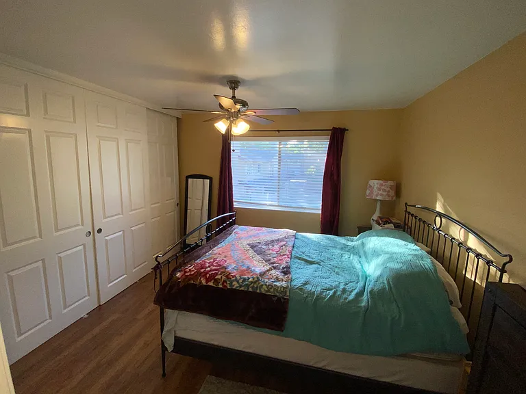 2472 Clear Spring Ct — Photo 9