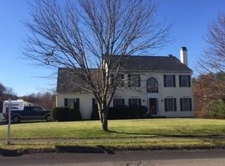 4 Echo Bridge Rd, Franklin, MA 02038