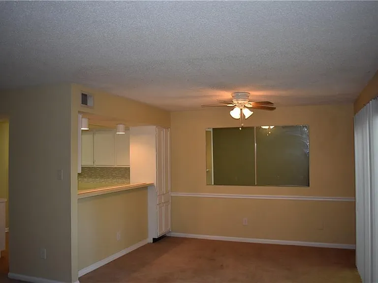 6701 Dickens Ferry Rd #23 — Photo 2