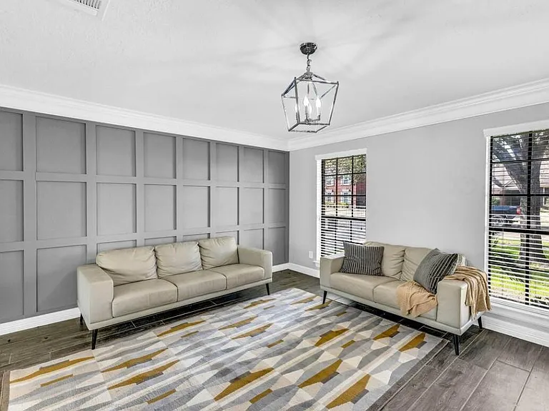 7606 Magnolia Shadows Ln — Photo 3