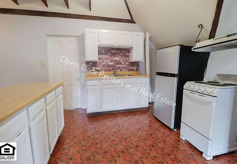 1101 Lake Ave #4 — Photo 7