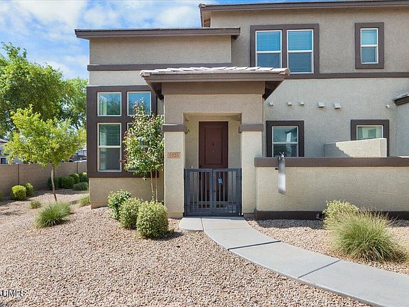 3rd image of 14870 W ENCANTO Boulevard #1025