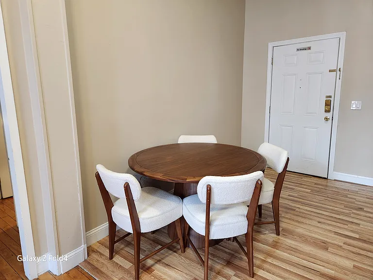 124 Washington St #302 — Photo 3