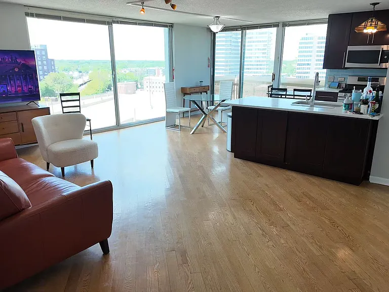 1720 N Maple St #1040 — Photo 19
