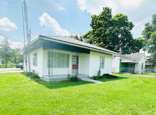 243 Walnut St, Crab Orchard, KY 40419