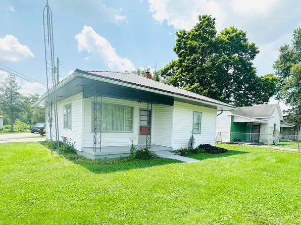 243 Walnut St, Crab Orchard, KY 40419