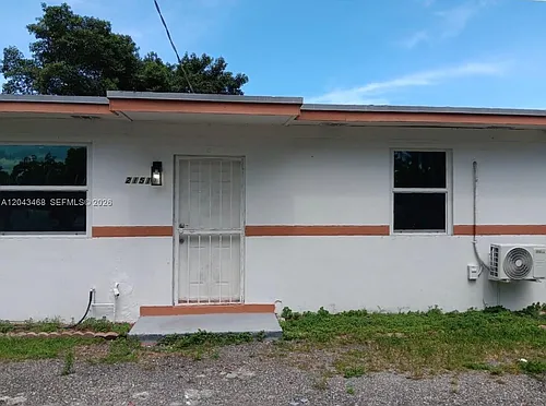 21511 SW 120th Ave Photo 1