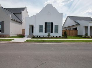 607 Waterview Rd, Youngsville, LA 70592