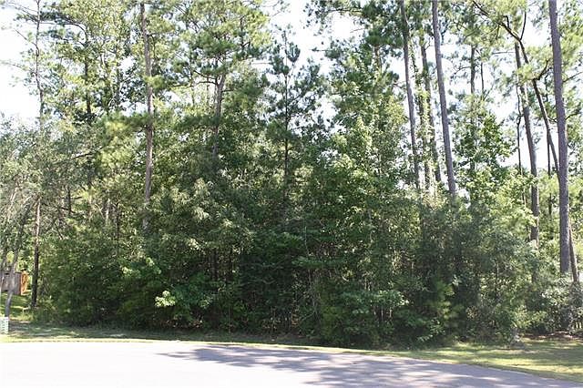 2nd image of 589 Belle Pointe Loop