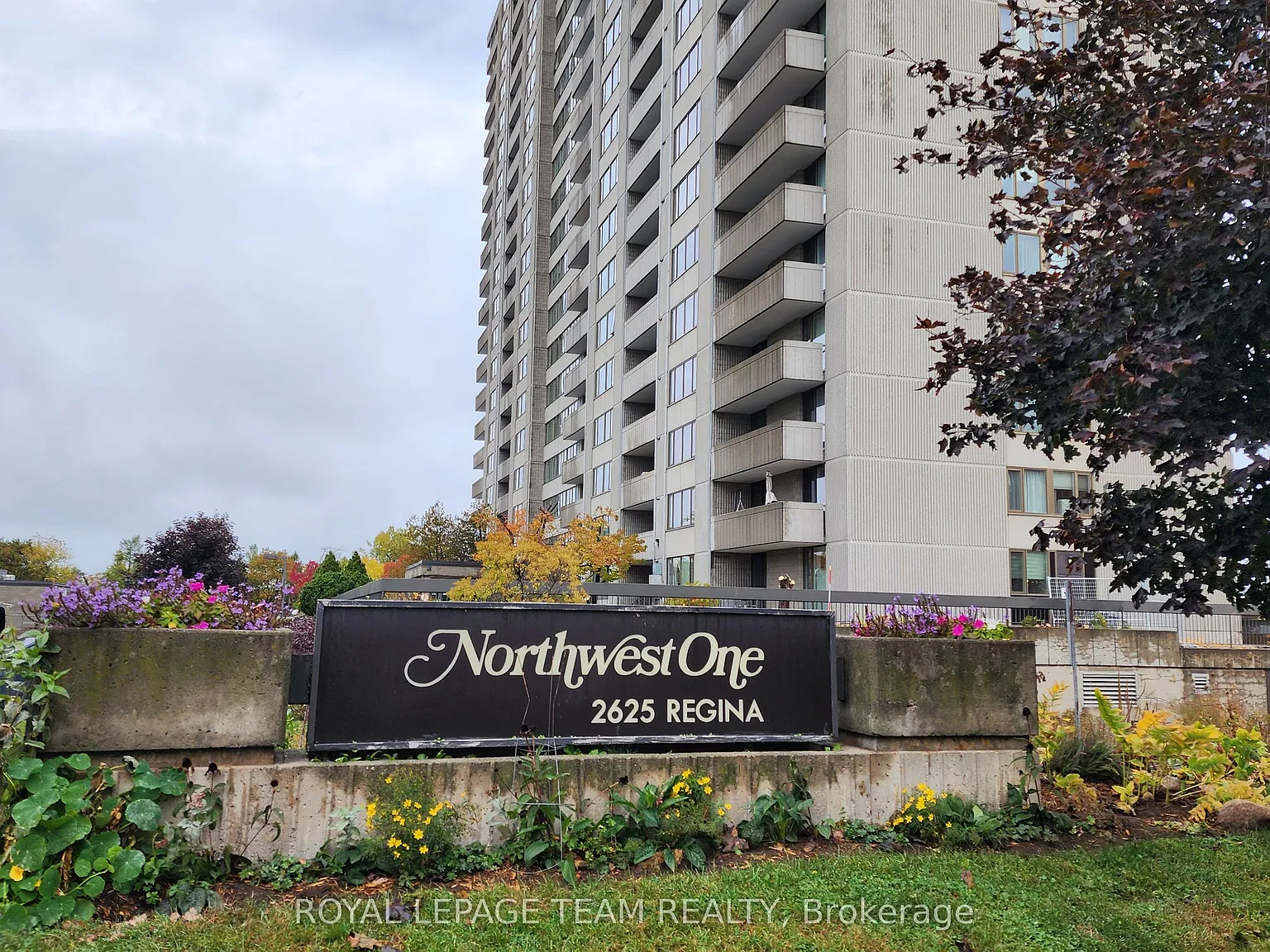 2 bed, $2,100 — Photo 1