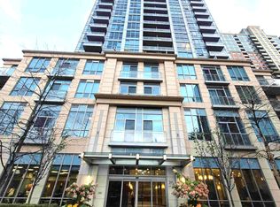 15 Viking Ln #1705, Toronto, ON M9B 0A4