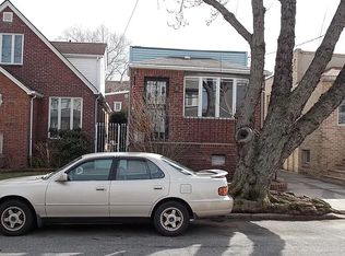 7214 66th Rd, Middle Village, NY 11379