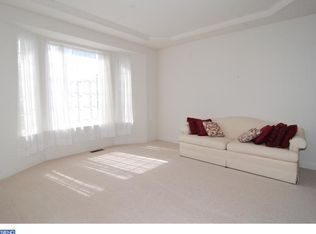 2519 John Henry Dr, Reading, PA 19608