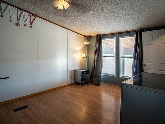 5th image of 3721 Mager Dr