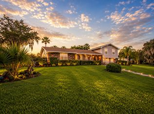 2927 Cocovia Way, Leesburg, FL 34748