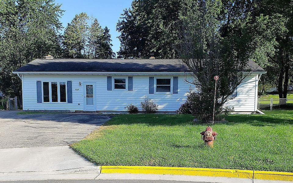 1st image of 649 Brehm Dr