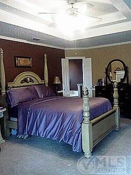 5th image of 1103 Heather Cir