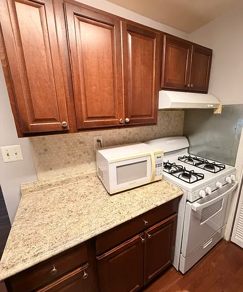 7515 Riverdale Rd #1905 — Photo 8
