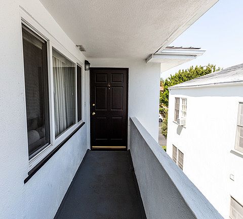 5th image of 9588 W Olympic Blvd APT 4