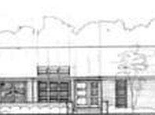 9621 Sagamore Rd, Leawood, KS 66206