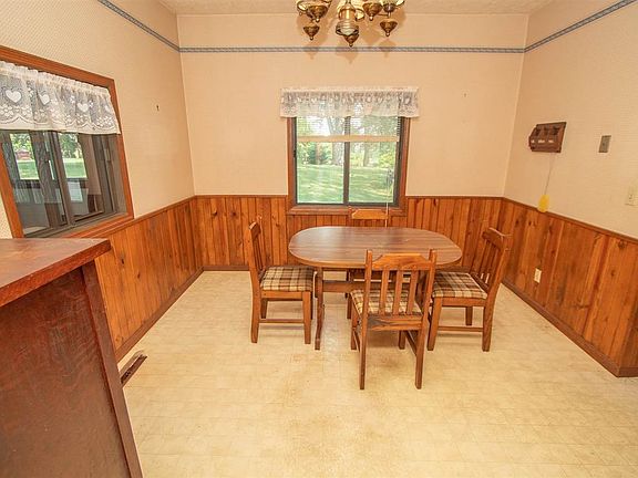 5th image of 2619 140th St