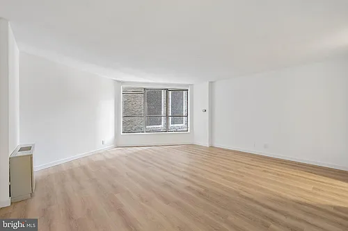 224 W Rittenhouse Sq #30-802 Photo 1