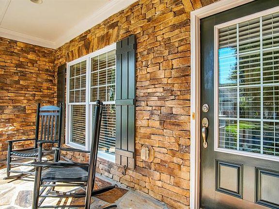3rd image of 7838 Brass Lantern Dr