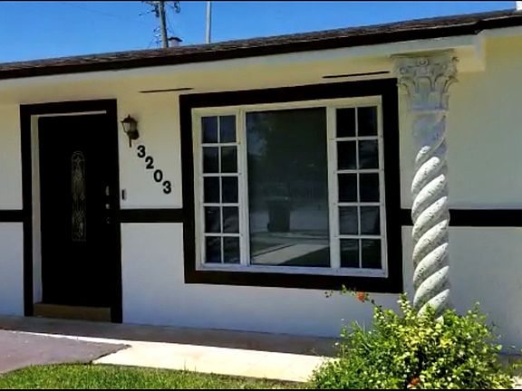 2nd image of 3203 NW 181st St
