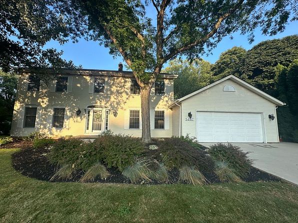 5467 Clarendon Dr