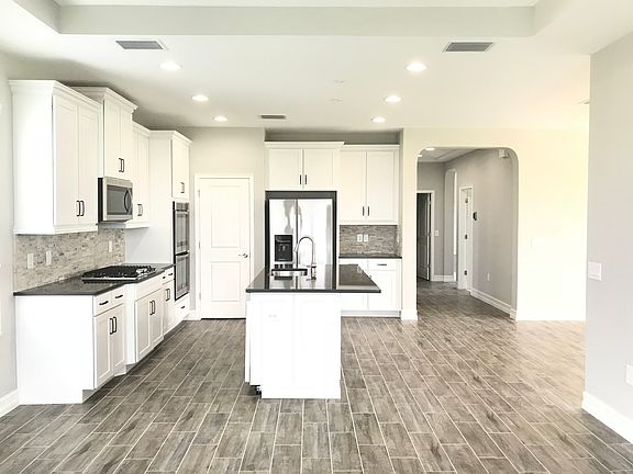 3rd image of 4445 Tramanto Ln