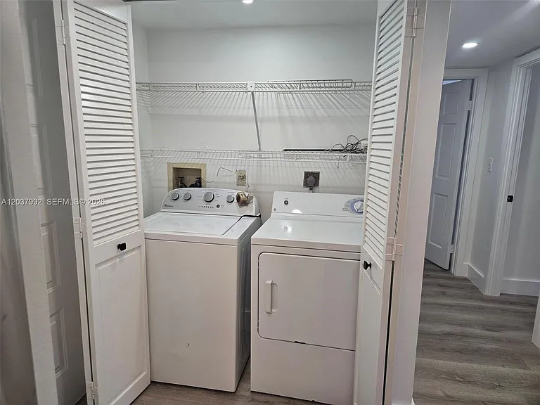 1280 S Alhambra Cir #1308 — Photo 23