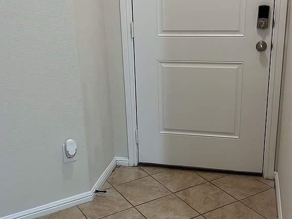 5th image of 9325 Castorian Dr