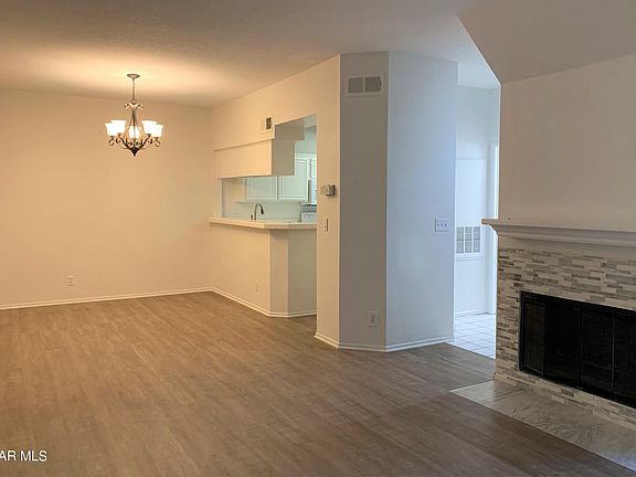 5th image of 528 Water Oak Ln Unit C