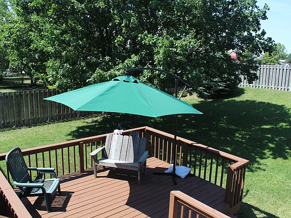 4th image of 4101 Jacquelyn Dr