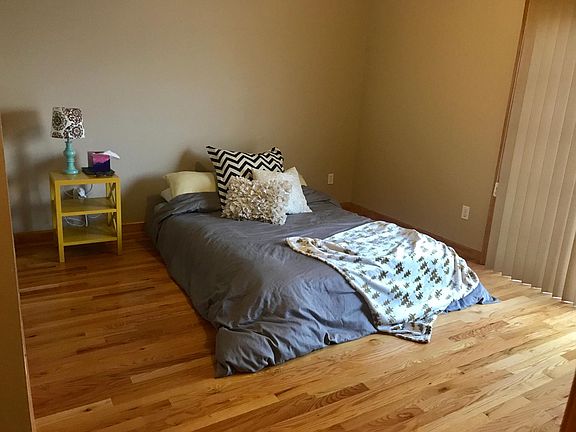 Master Bedroom w/ WALK IN closet and large balcony