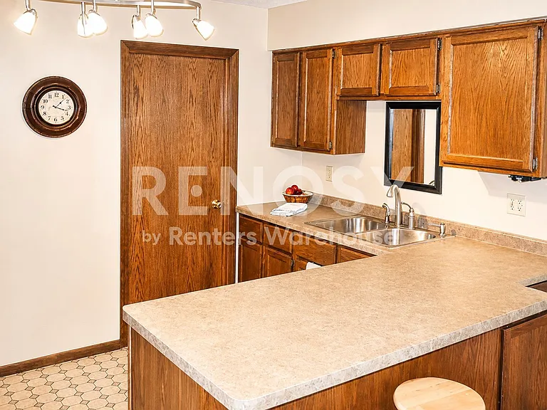 4670 Jackstone Point — Photo 4