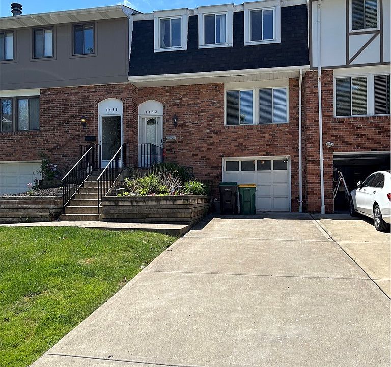 1st image of 4432 Laurel Oak Dr