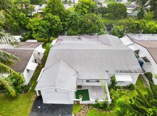 4216 NW 52nd Ave, Lauderdale Lakes, FL 33319