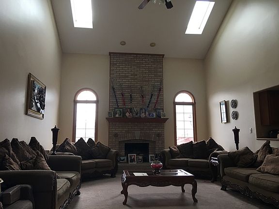 5th image of 9025 Timberwood Ln