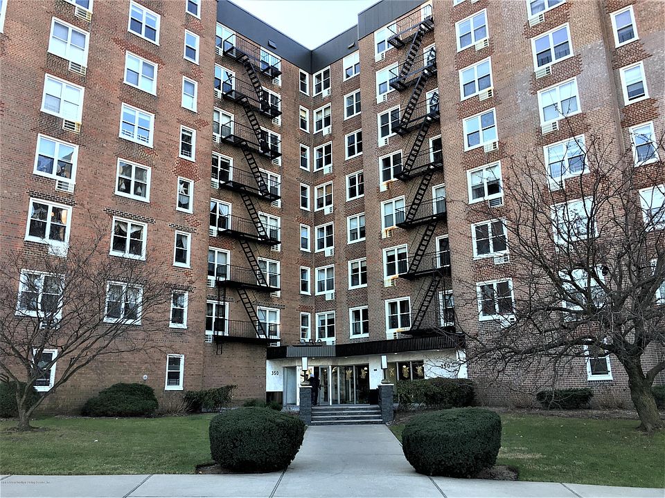 1st image of 350 Richmond Ter APT 4P