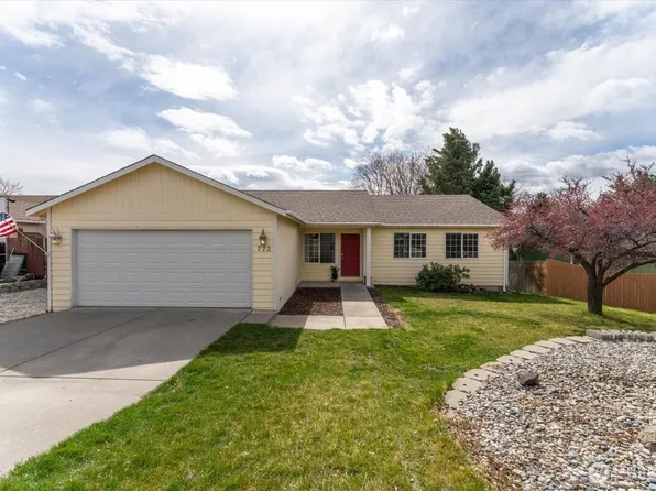772 Melbourne Court, East Wenatchee, WA 98802