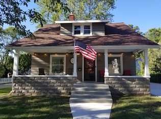 149 E Division St, Rockford, MI 49341