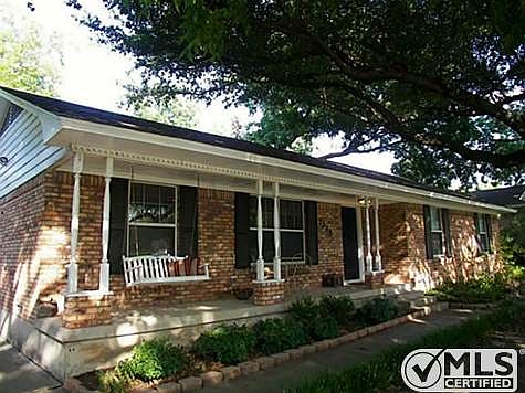 1st image of 2368 Rockyglen Dr