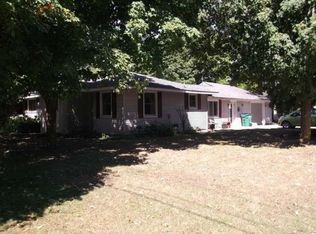 402 W 3rd St, Gladwin, MI 48624