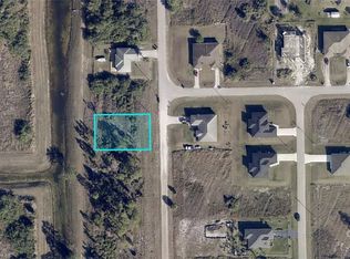 810 Ashley Rd, Lehigh Acres, FL 33974