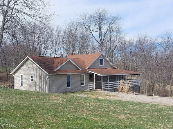 87478 Sinfield Rd, Hopedale, OH 43976