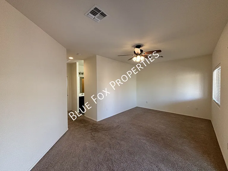 4170 N Thurston Ln #101 — Photo 10