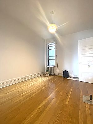 4th image of 701 Franklin Ave APT 3