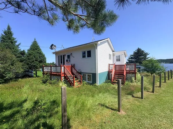 124 Main Street, Laurenceton, NL A0G2Z0