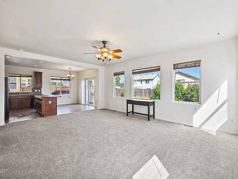 7005 Wood Lily Dr — Photo 6